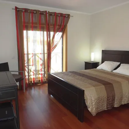 Magnificent Penthouse In Corcovada דירה
