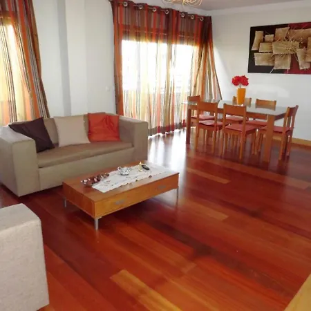 Magnificent Penthouse In Corcovada אלבופיירה